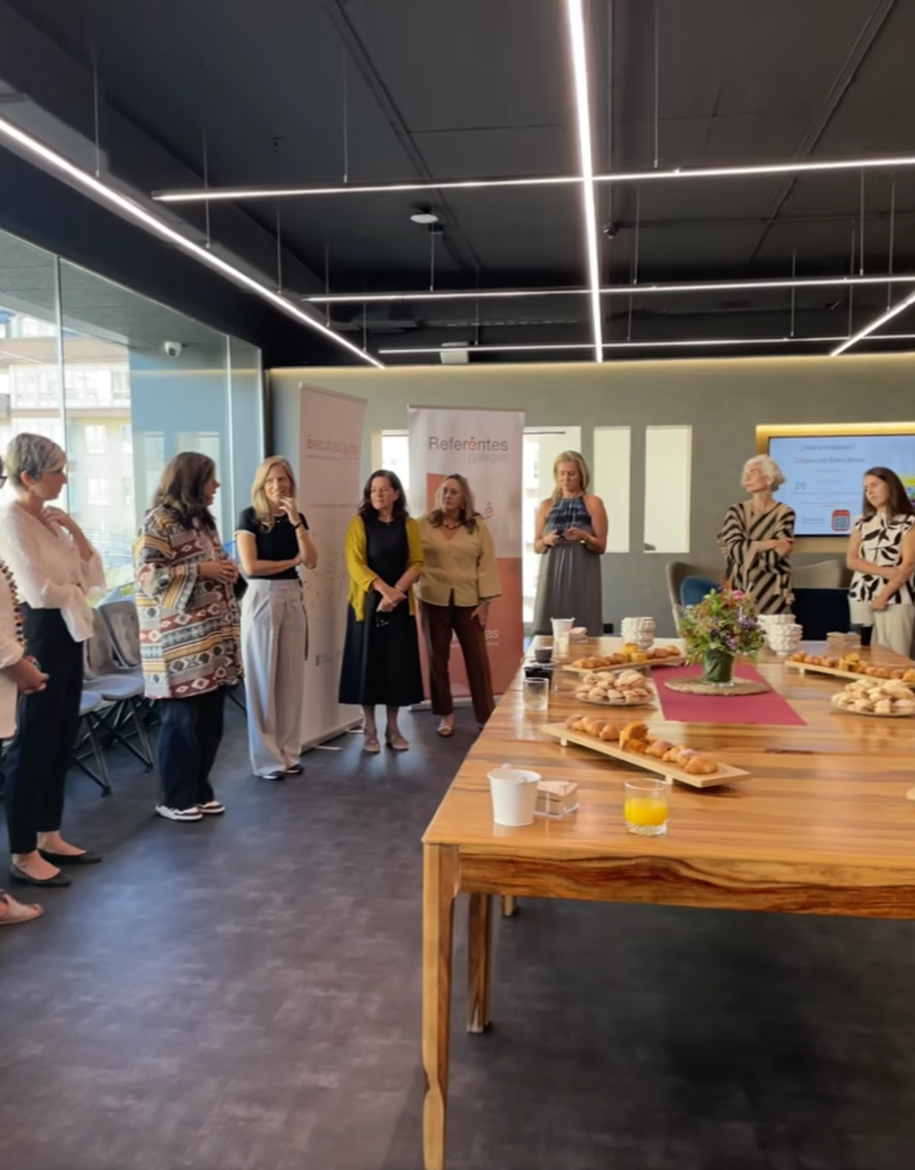 Sabemos que el liderazgo se construye compartiendo experiencias.