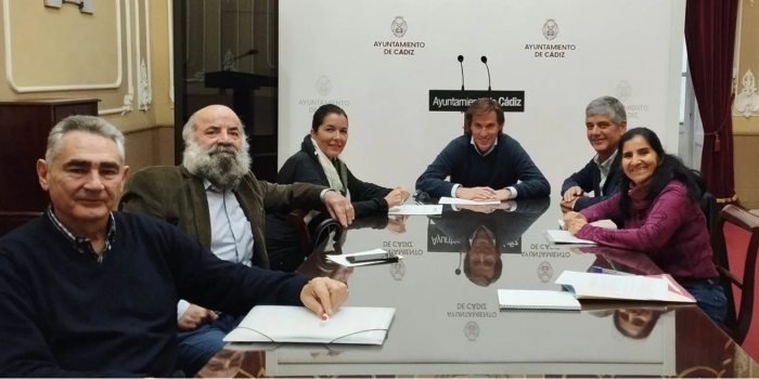 La Asociación de Enfermos y Familiares de Parkinson de Cádiz recibe el X Premio «Premio Jesús Gargallo» por su labor continuada con el colectivo Parkinson