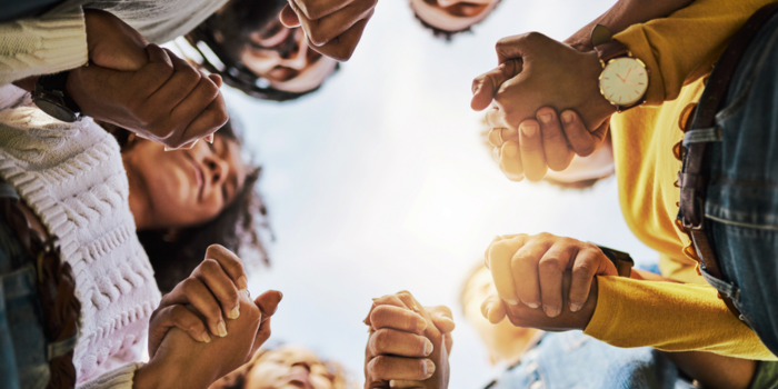 No estoy sola: cuando la comunidad se convierte en sostén tras el Parkinson