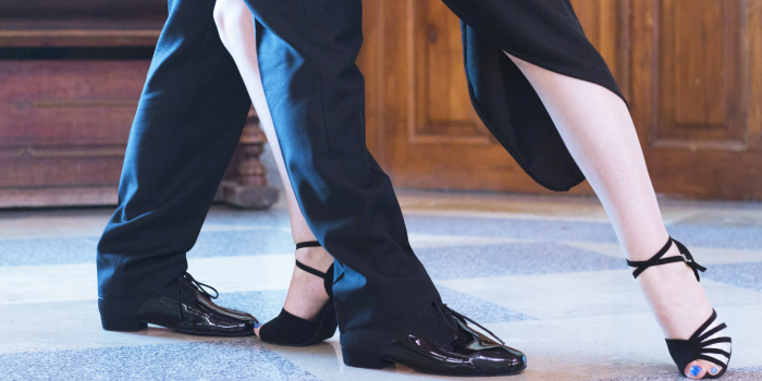 El tango como terapia: cómo el baile está mejorando la vida de personas con Parkinson en Buenos Aires