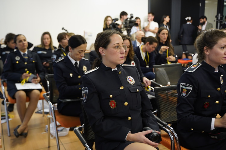 Inaugurado en Don Benito el ‘V Encuentro de Mujeres Policías Locales de Extremadura’