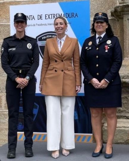 ASEMPOL presente en el acto que conmemora el Día de la Policía Local de Extremadura 2025