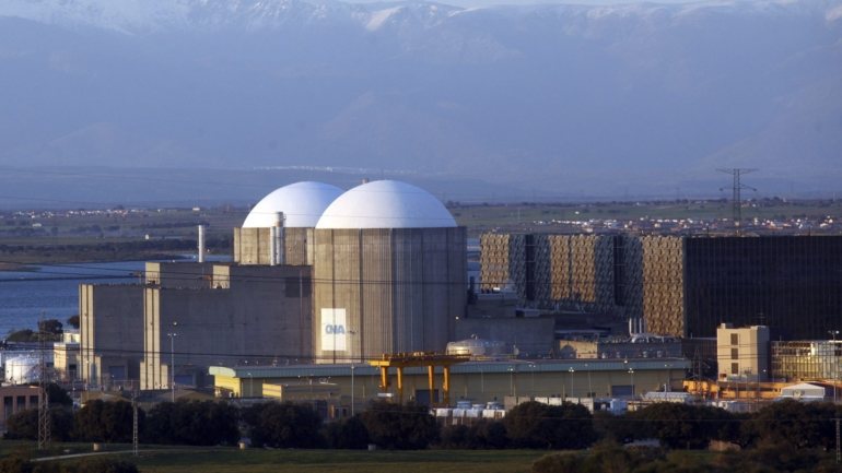 La Cámara de Comercio de Cáceres alerta del negativo impacto que va a suponer el cierre de la central nuclear de Almaraz para la provincia