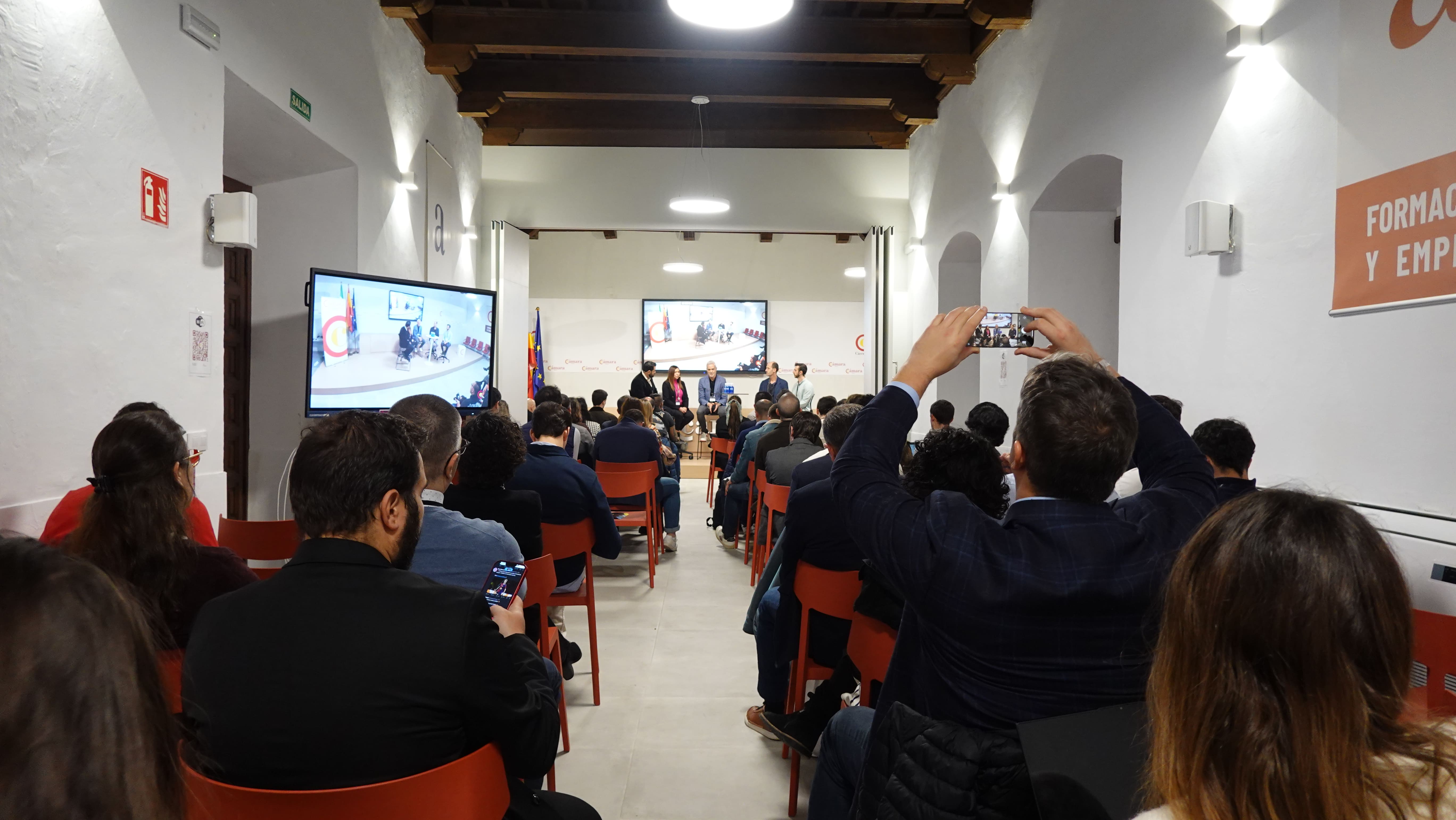La Cámara de Comercio de Cáceres reúne a un centenar de líderes mundiales de la inversión y el emprendimiento con su ‘Cáceres Business Market’