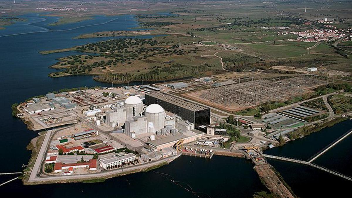 La Cámara de Comercio de Cáceres celebra la aprobación de la PNL para prolongar la vida útil de la Central Nuclear de Almaraz