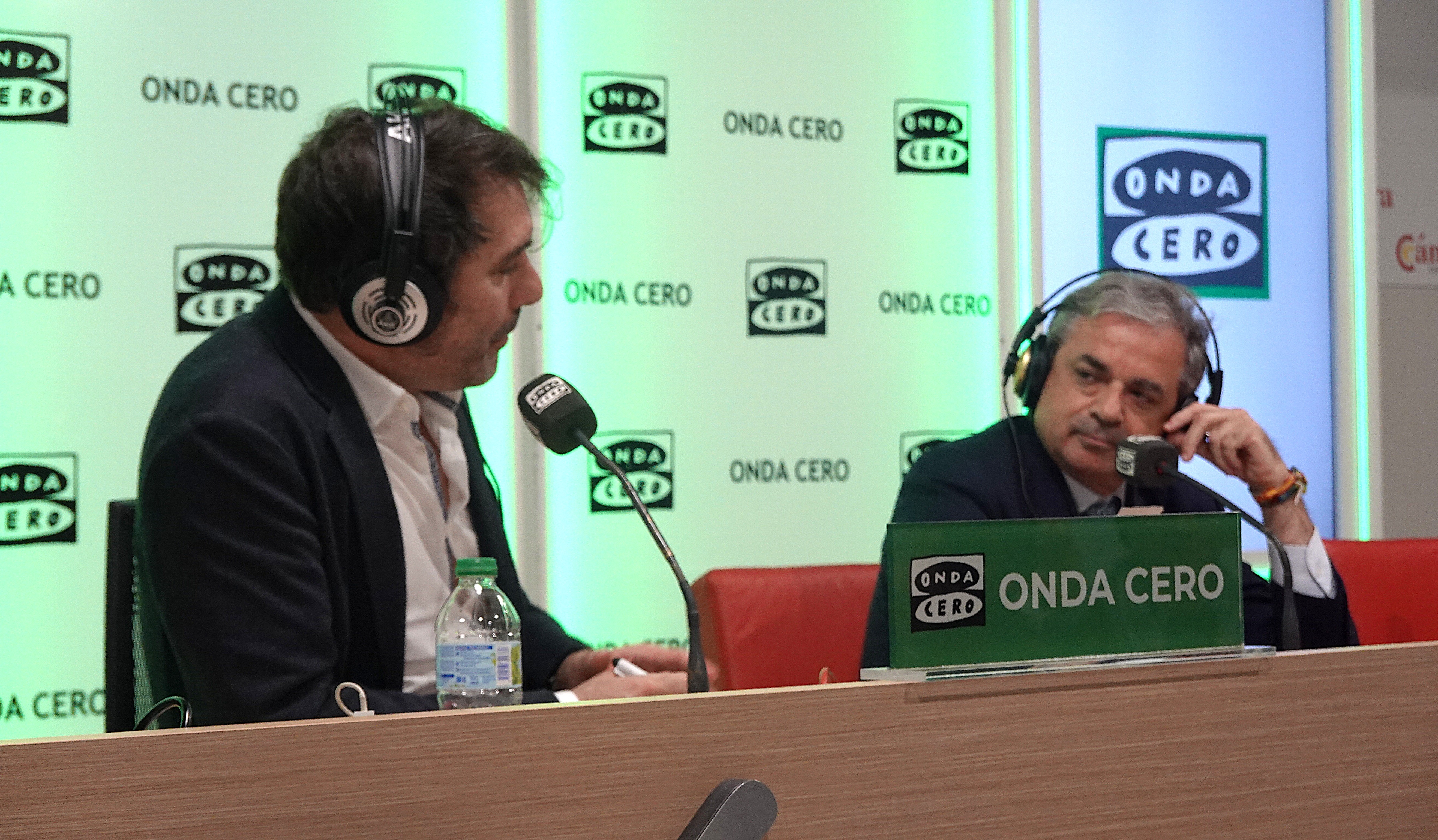 Gabriel Álvarez, presidente de la Cámara de Comercio de Cáceres en 'La Brújula' de Onda Cero: "Extremadura ha pagado un altísimo precio por la falta de infraestructuras"