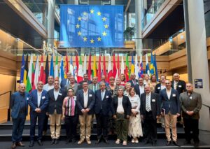 El Pleno de la Cámara de Comercio de Cáceres lleva la voz de las empresas de la provincia al Parlamento Europeo