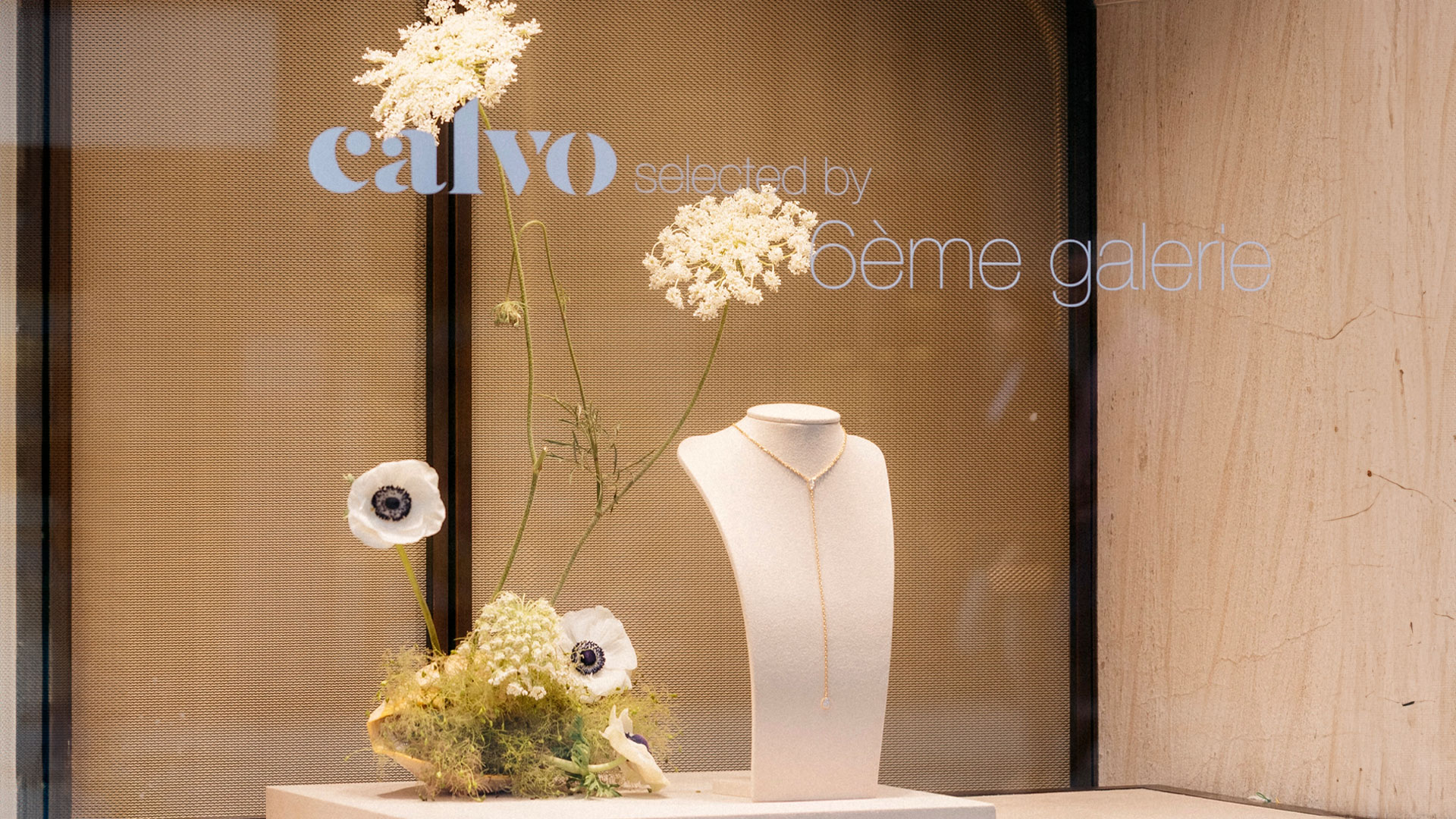 La Presentación De La Cápsula Nupcial De Joyería Calvo Y 6Ème Galerie: Lujo Relajado Y Esencia Marina